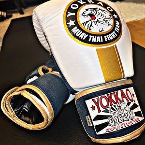 Yokkao Muay Thai / Boxing Gloves — 14 oz